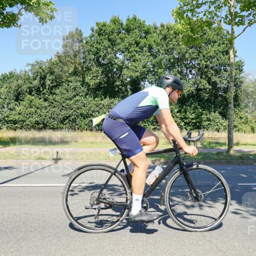 09.08.2026 - GEWOBA Citytriathlon Bremen Michael Burmester http://msf.ph/oto/9962505 09.08.2026 14:28:37 Radfahren 11, 50, 77, 155, 168 meine-sportfotos.de