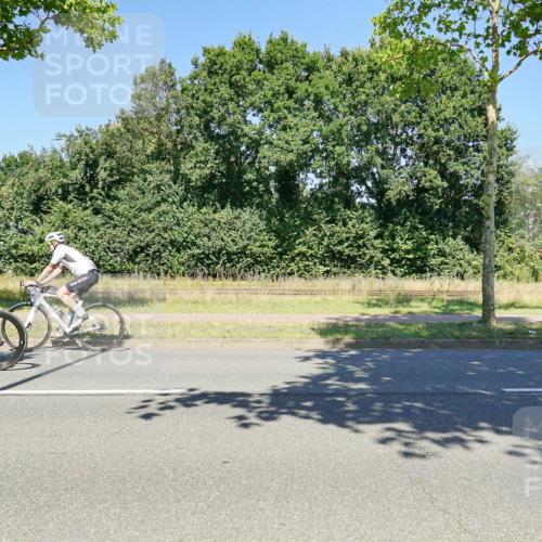 09.08.2026 - GEWOBA Citytriathlon Bremen Michael Burmester http://msf.ph/oto/9962513 09.08.2026 14:28:52 Radfahren 13, 33, 46, 50, 68, 71, 84, 97, 109, 114, 124, 129, 150, 350, 498 meine-sportfotos.de