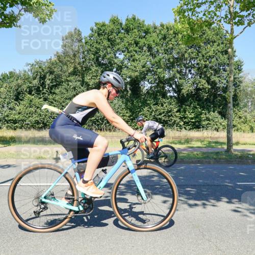 09.08.2026 - GEWOBA Citytriathlon Bremen Michael Burmester http://msf.ph/oto/9962527 09.08.2026 14:29:17 Radfahren 154, 490 meine-sportfotos.de