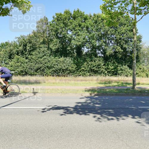 09.08.2026 - GEWOBA Citytriathlon Bremen Michael Burmester http://msf.ph/oto/9962573 09.08.2026 14:30:36 Radfahren 27, 36, 79, 118, 128, 135, 159, 186, 270, 374, 433 meine-sportfotos.de