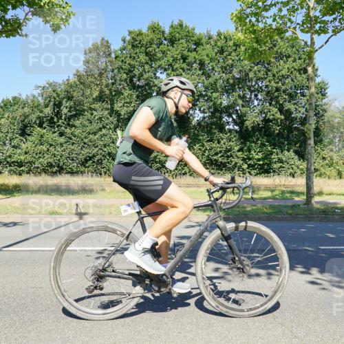 09.08.2026 - GEWOBA Citytriathlon Bremen Michael Burmester http://msf.ph/oto/9962586 09.08.2026 14:30:57 Radfahren 45, 54, 60, 73, 91, 92, 98, 105, 125, 200, 353 meine-sportfotos.de