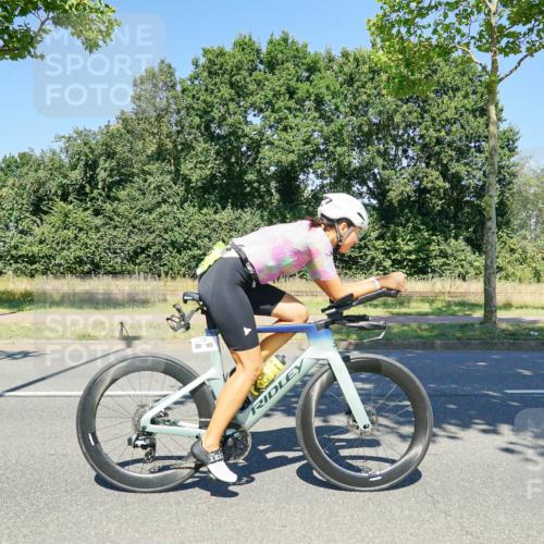 09.08.2026 - GEWOBA Citytriathlon Bremen Michael Burmester http://msf.ph/oto/9962594 09.08.2026 14:31:23 Radfahren 24, 52, 295 meine-sportfotos.de