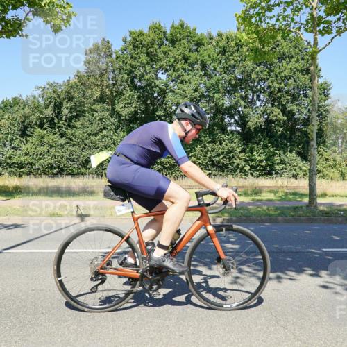 09.08.2026 - GEWOBA Citytriathlon Bremen Michael Burmester http://msf.ph/oto/9962595 09.08.2026 14:31:25 Radfahren 24, 52, 295 meine-sportfotos.de