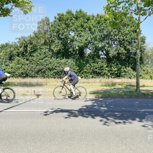 09.08.2026 - GEWOBA Citytriathlon Bremen Michael Burmester http://msf.ph/oto/9962649 09.08.2026 14:33:07 Radfahren 9, 19, 38, 148, 257, 302, 349, 354 meine-sportfotos.de
