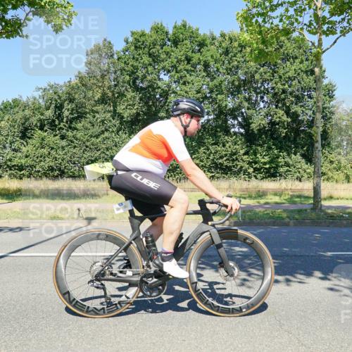 09.08.2026 - GEWOBA Citytriathlon Bremen Michael Burmester http://msf.ph/oto/9962682 09.08.2026 14:34:00 Radfahren 5, 43, 66, 115, 278, 285, 345 meine-sportfotos.de
