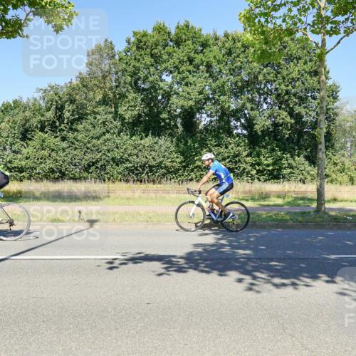 09.08.2026 - GEWOBA Citytriathlon Bremen Michael Burmester http://msf.ph/oto/9962697 09.08.2026 14:34:32 Radfahren 182 meine-sportfotos.de
