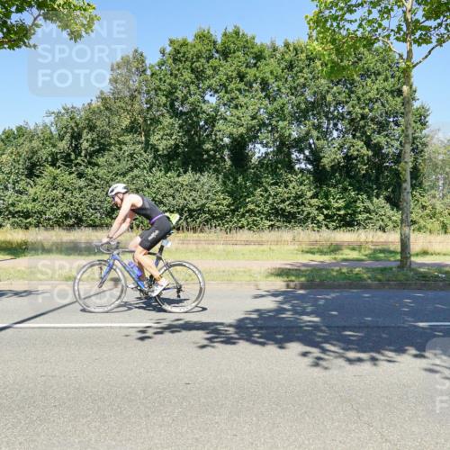 09.08.2026 - GEWOBA Citytriathlon Bremen Michael Burmester http://msf.ph/oto/9962702 09.08.2026 14:34:43 Radfahren 182, 217, 378, 457 meine-sportfotos.de