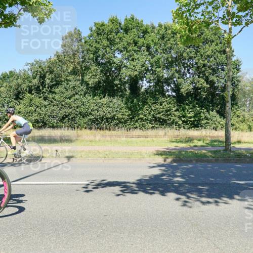 09.08.2026 - GEWOBA Citytriathlon Bremen Michael Burmester http://msf.ph/oto/9962785 09.08.2026 14:36:52 Radfahren 65, 89, 110, 122, 312, 337, 377, 523 meine-sportfotos.de