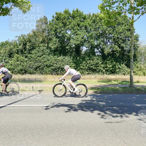 09.08.2026 - GEWOBA Citytriathlon Bremen Michael Burmester http://msf.ph/oto/9962806 09.08.2026 14:37:16 Radfahren 10, 58, 87, 172, 300, 316, 369, 385, 448 meine-sportfotos.de