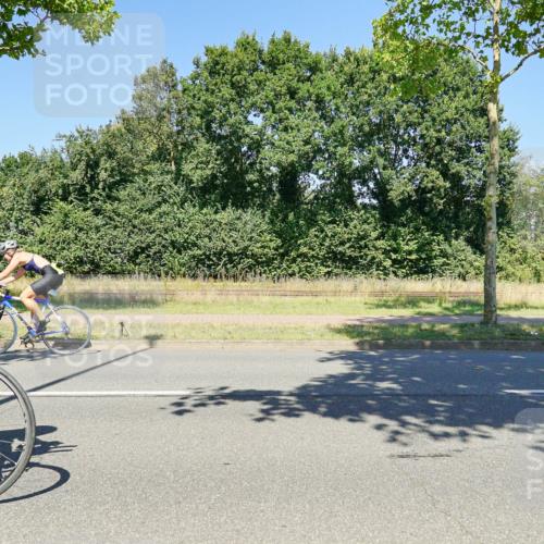 09.08.2026 - GEWOBA Citytriathlon Bremen Michael Burmester http://msf.ph/oto/9962838 09.08.2026 14:37:53 Radfahren 42, 193, 202, 242, 292, 341, 390, 398, 400, 410, 434, 450, 485 meine-sportfotos.de