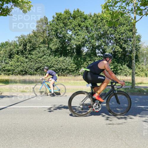 09.08.2026 - GEWOBA Citytriathlon Bremen Michael Burmester http://msf.ph/oto/9962841 09.08.2026 14:37:58 Radfahren 193, 202, 221, 242, 280, 292, 293, 306, 335, 341, 344, 390, 398, 400, 410, 434, 450, 454, 485, 521, 522 meine-sportfotos.de