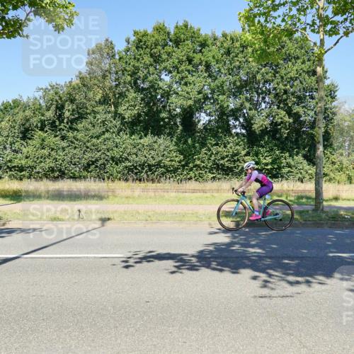 09.08.2026 - GEWOBA Citytriathlon Bremen Michael Burmester http://msf.ph/oto/9962915 09.08.2026 14:39:59 Radfahren 234, 258, 261, 391, 393, 413, 423, 479 meine-sportfotos.de