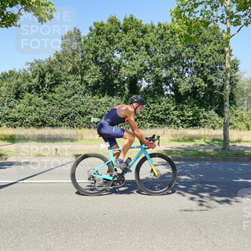 09.08.2026 - GEWOBA Citytriathlon Bremen Michael Burmester http://msf.ph/oto/9962991 09.08.2026 14:41:59 Radfahren 138, 262, 381, 397, 424, 437, 441, 467, 468 meine-sportfotos.de