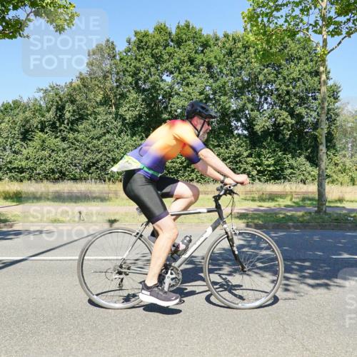 09.08.2026 - GEWOBA Citytriathlon Bremen Michael Burmester http://msf.ph/oto/9963023 09.08.2026 14:43:07 Radfahren 201, 375, 426, 430, 472, 480, 525 meine-sportfotos.de
