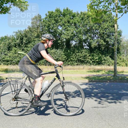 09.08.2026 - GEWOBA Citytriathlon Bremen Michael Burmester http://msf.ph/oto/9963029 09.08.2026 14:43:18 Radfahren 201, 361, 426, 430, 436, 463, 480, 525 meine-sportfotos.de