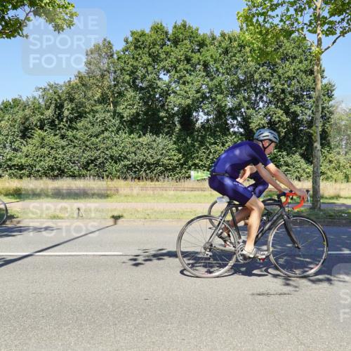 09.08.2026 - GEWOBA Citytriathlon Bremen Michael Burmester http://msf.ph/oto/9963088 09.08.2026 14:45:54 Radfahren 246, 248, 332, 367, 451, 465, 496, 524 meine-sportfotos.de