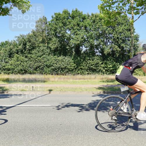 09.08.2026 - GEWOBA Citytriathlon Bremen Michael Burmester http://msf.ph/oto/9963124 09.08.2026 14:47:55 Radfahren 366, 491, 492 meine-sportfotos.de