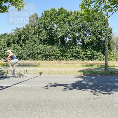 09.08.2026 - GEWOBA Citytriathlon Bremen Michael Burmester http://msf.ph/oto/9963125 09.08.2026 14:48:00 Radfahren 366, 459, 491, 492 meine-sportfotos.de