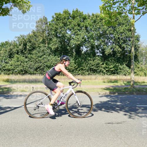 09.08.2026 - GEWOBA Citytriathlon Bremen Michael Burmester http://msf.ph/oto/9963152 09.08.2026 14:54:32 Radfahren 251 meine-sportfotos.de
