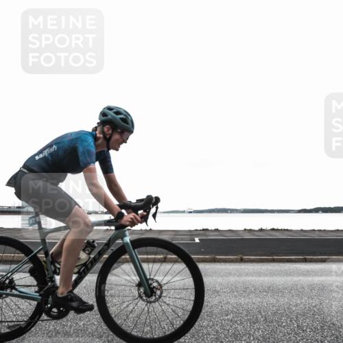 16.08.2026 - KN Förde Triathlon 2026 H.Heesch http://msf.ph/oto/9963159 16.08.2026 09:20:05 Radfahren 127, 129, 142, 148 meine-sportfotos.de