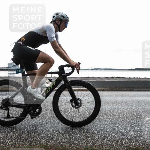 16.08.2026 - KN Förde Triathlon 2026 H.Heesch http://msf.ph/oto/9963173 16.08.2026 09:22:30 Radfahren 127, 148 meine-sportfotos.de