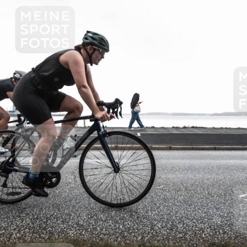 16.08.2026 - KN Förde Triathlon 2026 H.Heesch http://msf.ph/oto/9963279 16.08.2026 09:28:05 Radfahren 110, 113, 114, 146, 174, 190, 192, 194, 198, 239 meine-sportfotos.de