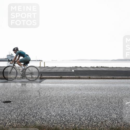 16.08.2026 - KN Förde Triathlon 2026 H.Heesch http://msf.ph/oto/9963315 16.08.2026 09:29:47 Radfahren 119, 133, 184 meine-sportfotos.de