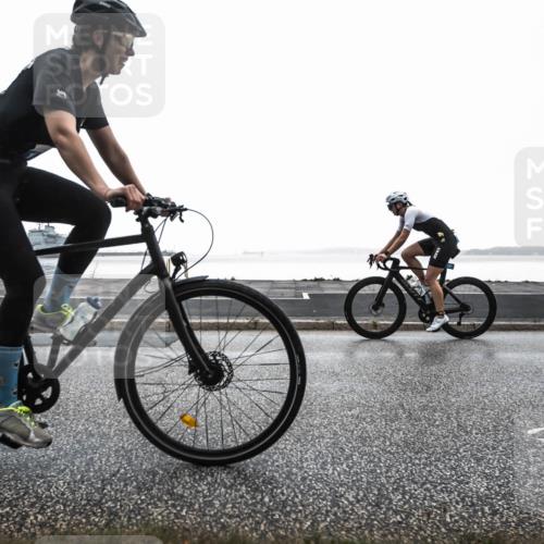 16.08.2026 - KN Förde Triathlon 2026 H.Heesch http://msf.ph/oto/9963326 16.08.2026 09:30:12 Radfahren 107, 127, 148, 171, 177, 180, 215, 240 meine-sportfotos.de
