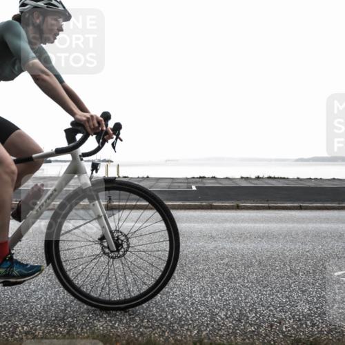 16.08.2026 - KN Förde Triathlon 2026 H.Heesch http://msf.ph/oto/9963339 16.08.2026 09:30:31 Radfahren 110, 113, 159, 179, 204, 219 meine-sportfotos.de