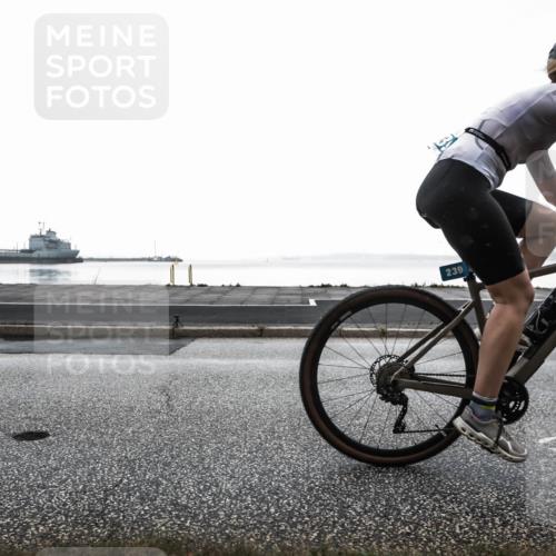 16.08.2026 - KN Förde Triathlon 2026 H.Heesch http://msf.ph/oto/9963344 16.08.2026 09:30:46 Radfahren 129, 160, 194, 205, 239, 248 meine-sportfotos.de