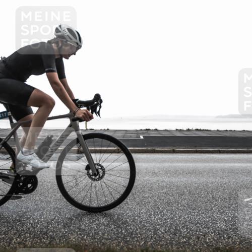 16.08.2026 - KN Förde Triathlon 2026 H.Heesch http://msf.ph/oto/9963362 16.08.2026 09:31:35 Radfahren 217, 222 meine-sportfotos.de