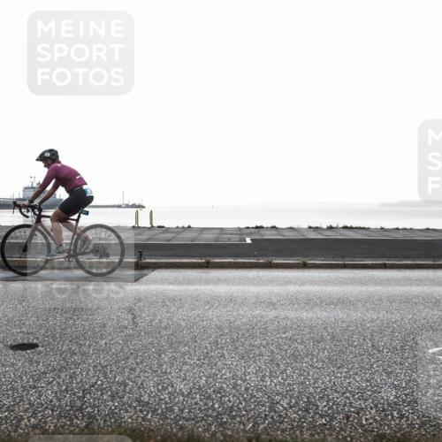 16.08.2026 - KN Förde Triathlon 2026 H.Heesch http://msf.ph/oto/9963399 16.08.2026 09:33:20 Radfahren 124, 149, 243, 244, 261 meine-sportfotos.de