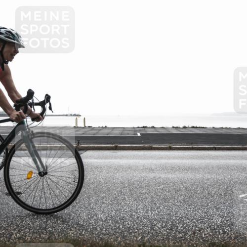 16.08.2026 - KN Förde Triathlon 2026 H.Heesch http://msf.ph/oto/9963403 16.08.2026 09:33:26 Radfahren 129, 149, 215, 244, 247 meine-sportfotos.de