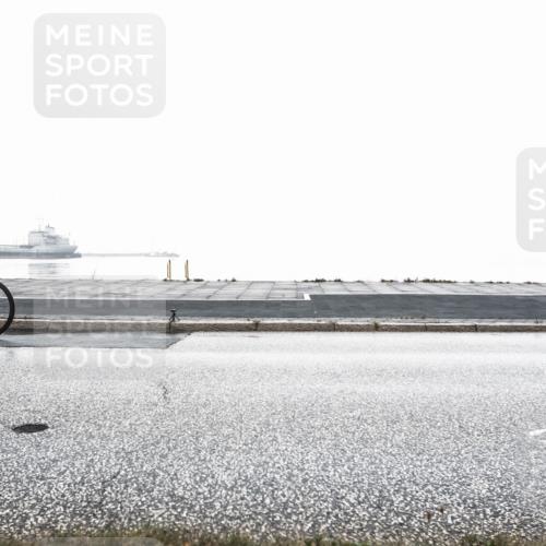 16.08.2026 - KN Förde Triathlon 2026 H.Heesch http://msf.ph/oto/9963513 16.08.2026 09:38:01 Radfahren 142, 152, 160, 184, 230, 266 meine-sportfotos.de