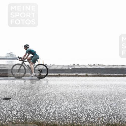 16.08.2026 - KN Förde Triathlon 2026 H.Heesch http://msf.ph/oto/9963515 16.08.2026 09:38:04 Radfahren 142, 172, 184, 264, 266 meine-sportfotos.de