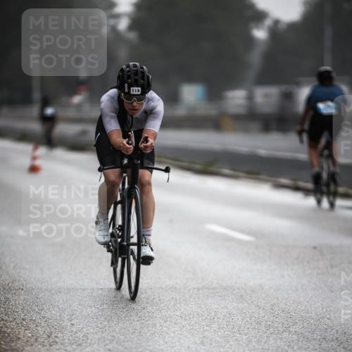 16.08.2026 - KN Förde Triathlon 2026 H.Heesch http://msf.ph/oto/9963541 16.08.2026 09:31:24 Radfahren 118, 188, 258 meine-sportfotos.de