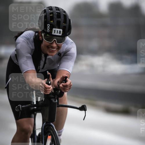 16.08.2026 - KN Förde Triathlon 2026 H.Heesch http://msf.ph/oto/9963563 16.08.2026 09:31:26 Radfahren 118, 188, 226 meine-sportfotos.de