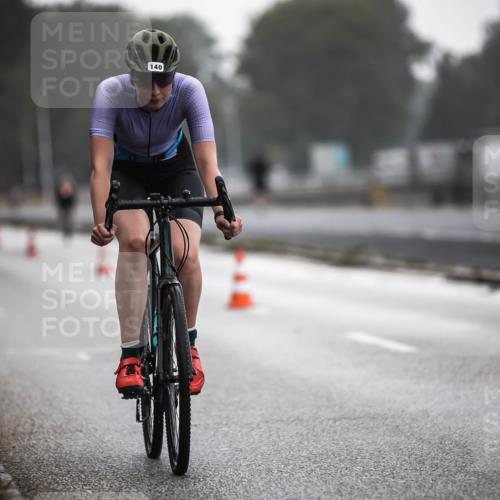 16.08.2026 - KN Förde Triathlon 2026 H.Heesch http://msf.ph/oto/9963635 16.08.2026 09:31:55 Radfahren 104, 106, 140, 242, 245 meine-sportfotos.de
