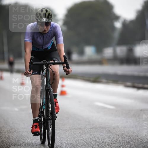 16.08.2026 - KN Förde Triathlon 2026 H.Heesch http://msf.ph/oto/9963637 16.08.2026 09:31:55 Radfahren 104, 106, 140, 242, 245 meine-sportfotos.de