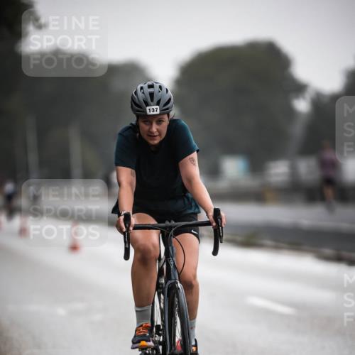 16.08.2026 - KN Förde Triathlon 2026 H.Heesch http://msf.ph/oto/9963683 16.08.2026 09:32:13 Radfahren 120, 137, 154, 213, 805 meine-sportfotos.de