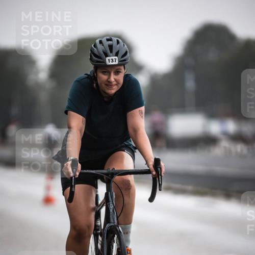 16.08.2026 - KN Förde Triathlon 2026 H.Heesch http://msf.ph/oto/9963691 16.08.2026 09:32:13 Radfahren 120, 137, 154, 213, 805 meine-sportfotos.de