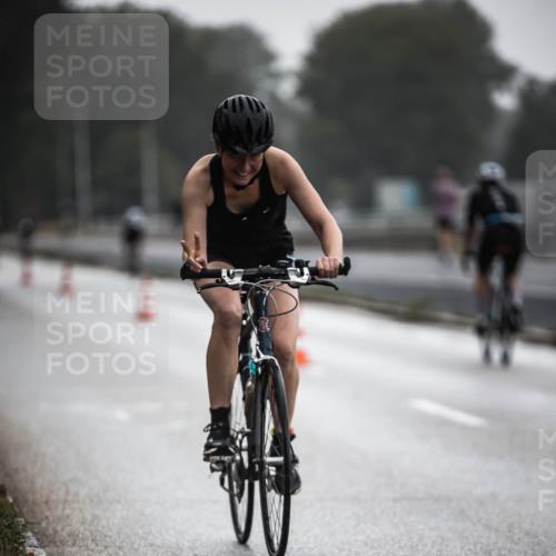 16.08.2026 - KN Förde Triathlon 2026 H.Heesch http://msf.ph/oto/9963700 16.08.2026 09:32:17 Radfahren 125, 137, 213, 262 meine-sportfotos.de