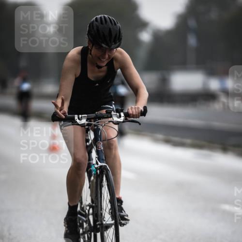 16.08.2026 - KN Förde Triathlon 2026 H.Heesch http://msf.ph/oto/9963709 16.08.2026 09:32:18 Radfahren 125, 133, 213, 262 meine-sportfotos.de