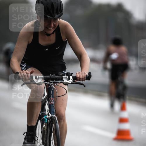 16.08.2026 - KN Förde Triathlon 2026 H.Heesch http://msf.ph/oto/9963716 16.08.2026 09:32:18 Radfahren 125, 133, 213, 262 meine-sportfotos.de