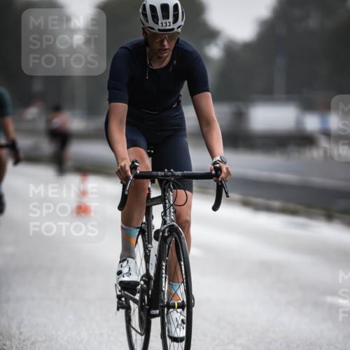 16.08.2026 - KN Förde Triathlon 2026 H.Heesch http://msf.ph/oto/9963731 16.08.2026 09:32:22 Radfahren 125, 133, 232, 262 meine-sportfotos.de