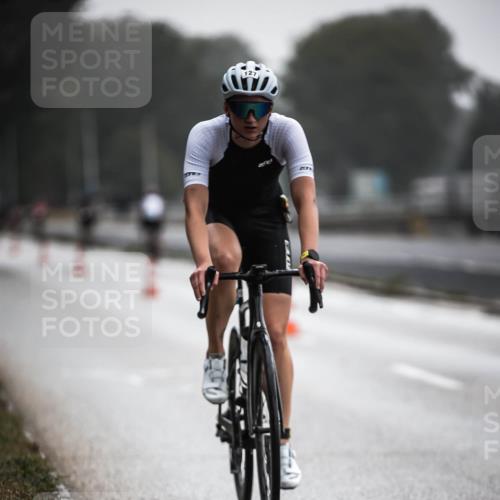 16.08.2026 - KN Förde Triathlon 2026 H.Heesch http://msf.ph/oto/9963765 16.08.2026 09:32:36 Radfahren 127, 131, 147, 148, 246, 252 meine-sportfotos.de