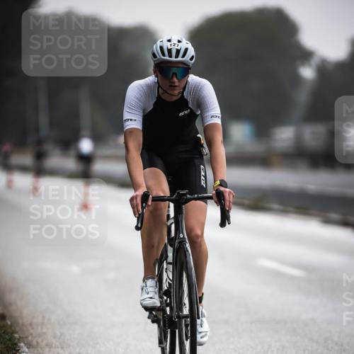 16.08.2026 - KN Förde Triathlon 2026 H.Heesch http://msf.ph/oto/9963767 16.08.2026 09:32:36 Radfahren 127, 131, 147, 148, 246, 252 meine-sportfotos.de