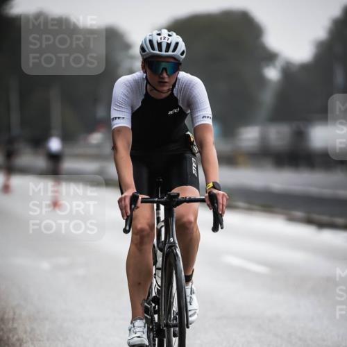 16.08.2026 - KN Förde Triathlon 2026 H.Heesch http://msf.ph/oto/9963769 16.08.2026 09:32:36 Radfahren 127, 131, 147, 148, 246, 252 meine-sportfotos.de