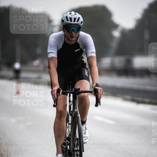 16.08.2026 - KN Förde Triathlon 2026 H.Heesch http://msf.ph/oto/9963770 16.08.2026 09:32:36 Radfahren 127, 131, 147, 148, 246, 252 meine-sportfotos.de