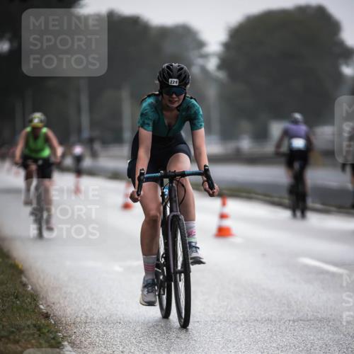 16.08.2026 - KN Förde Triathlon 2026 H.Heesch http://msf.ph/oto/9963787 16.08.2026 09:32:46 Radfahren 158, 162, 229, 238, 240, 251 meine-sportfotos.de